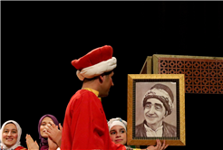 Genç tiyatrocuların sahnesi büyük beğeni topladı