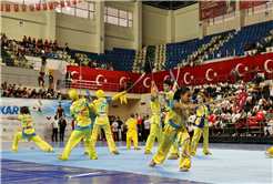“Tüm imkânlarımızı gençlerimiz için seferber etmeye devam edeceğiz”