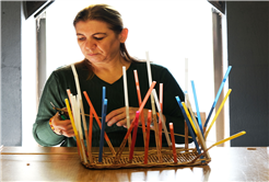 Çöpten hayata kâğıdın yolculuğu. Atık maharetli ellerde sanata dönüşüyor