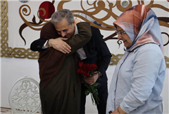 “Anne sadece evlat büyüten değil, geleceğin temellerini atan güçlü bir rehberdir”