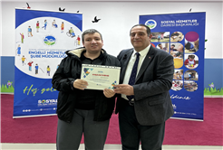 Engelsiz Hobi Atölyelerinde karne sevinci