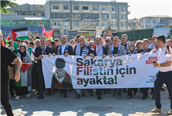 Yusuf Alemdar Filistin için sokağa dökülen binlerce Sakaryalıyla: "Filistin hepimizin davasıdır"