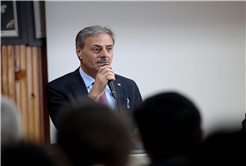 Yusuf Alemdar Bilim Merkezi’nin imzasını gençlerle attı