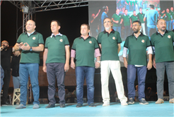Büyükşehir Basket Darbeye Karşı Tek Yürek