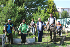 Mezarlıklar Kurban Bayramı’na hazır