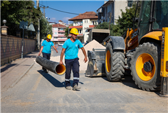 Pamukova Ankara Caddesi’nin yağmursuyu altyapısı yenileniyor