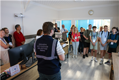 Yabancı öğretmen ve öğrenciler su arıtma süreçlerine tanıklık etti