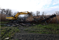 Sapanca Gölü kıyılarındaki kaçak yapılar kaldırılıyor