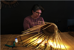 Çöpten hayata kâğıdın yolculuğu. Atık maharetli ellerde sanata dönüşüyor