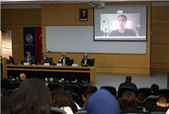 ‘Bir Şehir İki Çınar’ sempozyumunun ilk oturumu Faik Baysal oldu