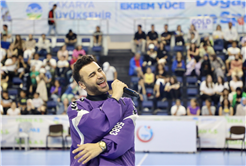 Dev final öncesi Emre Kaya rüzgârı