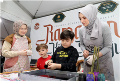 Sakarya 11 ayın sultanı Ramazan’ın huzurunu bu sokakta hissediyor 