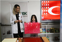 Büyükşehir, öğrencilerle milli marşı andı