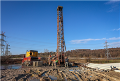 Yerin 104 metre altından çıkarılan içme suyu Karasu’da 5 mahalleye iletilecek