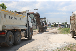 Büyükşehir, Süleymanbey Mahallesi’nde Asfalt Çalışmalarını Başlattı