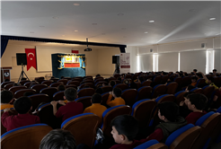 Taraklı’da “Çok Bilmiş İbiş” gösterisi büyük ilgi gördü