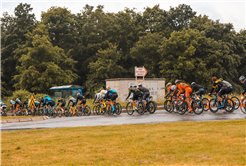 119 kilometrelik zorlu parkurda Tour Of Sakarya fırtınası