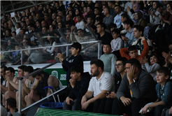 Büyükşehir Basketbol taraftarı önünde 7’de 7 yaptı: 90-76