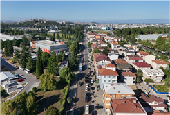 “Arifiye Atatürk Caddesi’ni baştan aşağı yeniliyoruz”