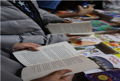 Sakarya Çocuk Edebiyatı Fuarı’na akın ediyor: 2 günde rekor katılım