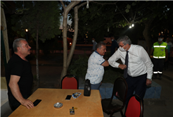 Yazlık Caddesi’nde gece mesaisi