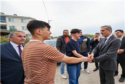 Yeni caddeler ve bağlantı yolları ile şehrimizin ulaşımına güç katıyoruz 