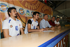 Büyükşehir Basketten 5 İmza Daha