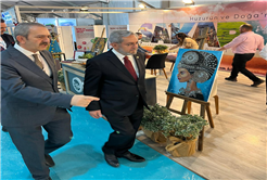 Büyükşehir’in sıfır atık ve iklim değişikliğiyle mücadele çalışmaları ÇEVREFEST’te ilgi odağı oldu