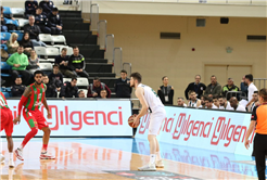Büyükşehir Karşıyaka’ya konuk oluyor