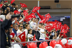 “Gençlerimizin her zaman destekçisi olacağız”