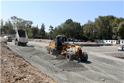 48 derslikli İmam-Hatip Lisesi için ilk beton 