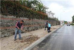 Altınışık Caddesi sıcak asfaltla buluştu