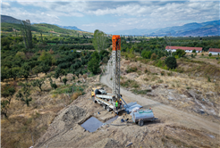 Geyve Doğantepe’ye 132 metre derinlikten kaliteli içme suyu 