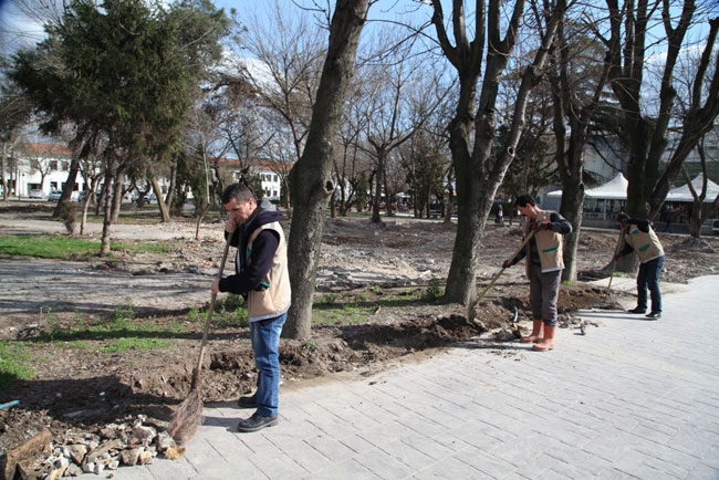 Şemsiyeli Park'ta Çalışmalar Başladı