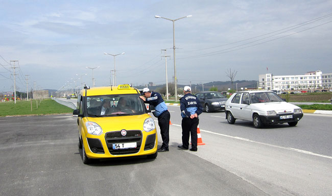 Trafik Zabıtası'ndan Sıkı Denetim