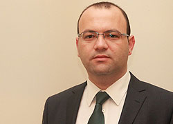 Sanat Galerisi Sergilere Hazırlanıyor