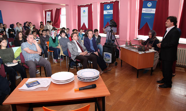 Gençler Sanatla Buluşuyor