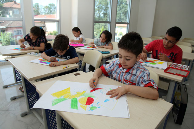 SGM'de İlk Ders Zili Çaldı