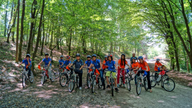 Yaşayarak Öğreniyorlar