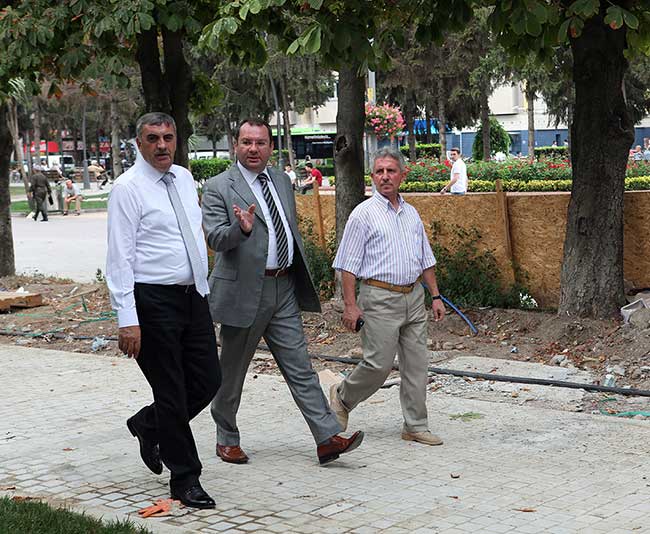 Şemsiyeli Park'ta Sona Gelindi