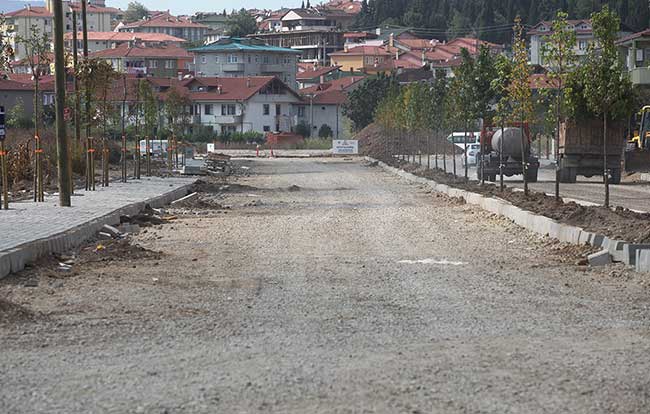 Ulaşım Yatırımları Devam Ediyor