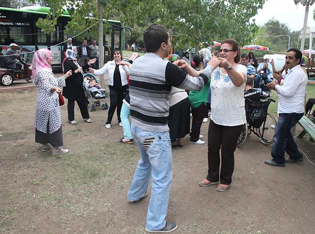 Acarlar Parkuru'nda Engel Tanımadılar