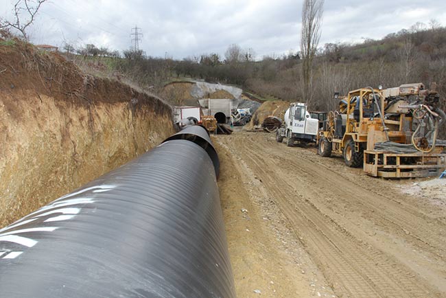 Çelik İsalede Tünel Açılıyor