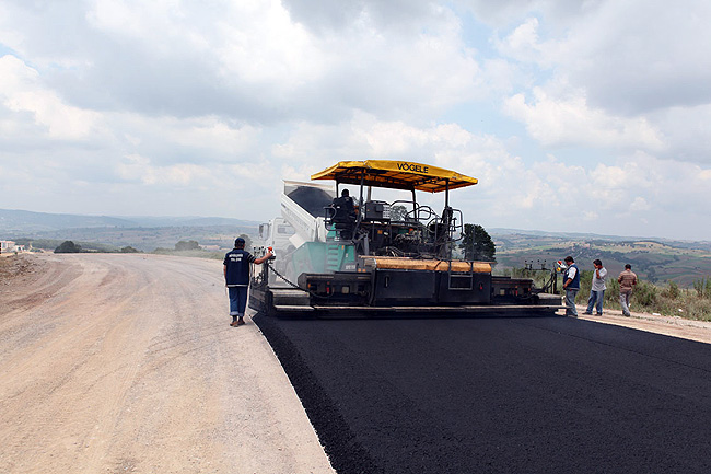 Dorukkent'in Yolu Asfaltlanıyor