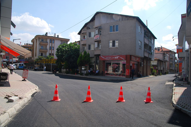 Merkezdeki Sokaklar Asfaltlandı