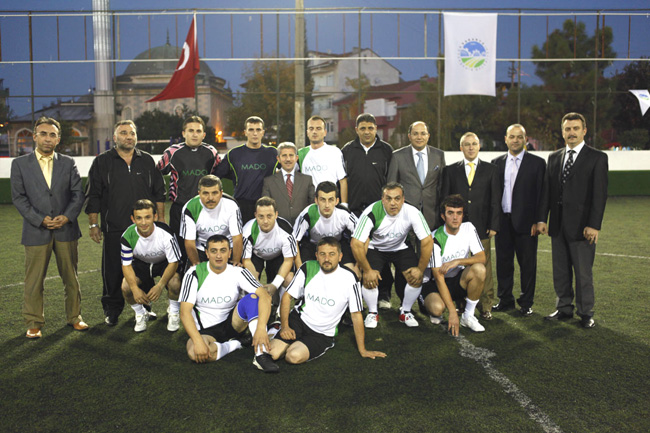 Büyükşehir Futbol Turnuvası Başladı