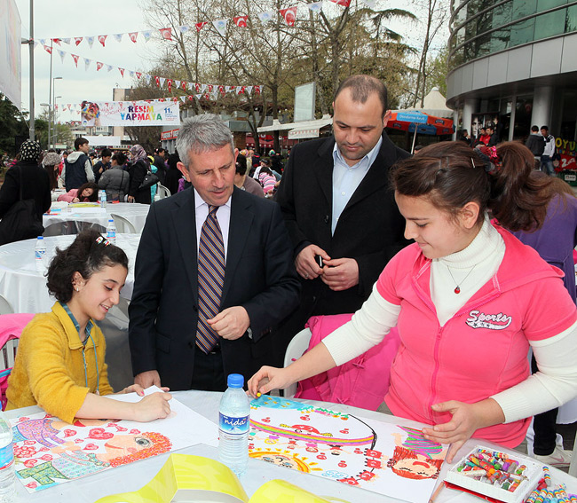 Bulvar'da Şenlik Vardı