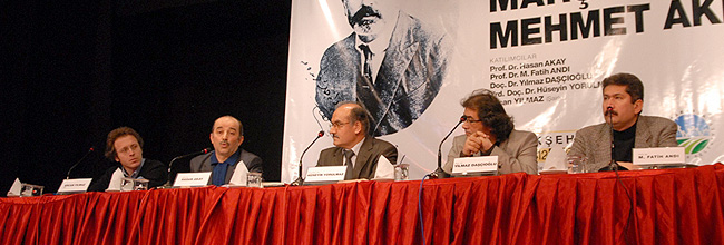 İnanmış Adam, Büyük Şair Akif