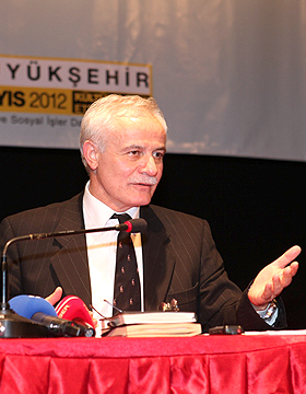 27 Mayıs Özgün Bir Darbedir