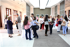 Uçan Renkler Galeri’de